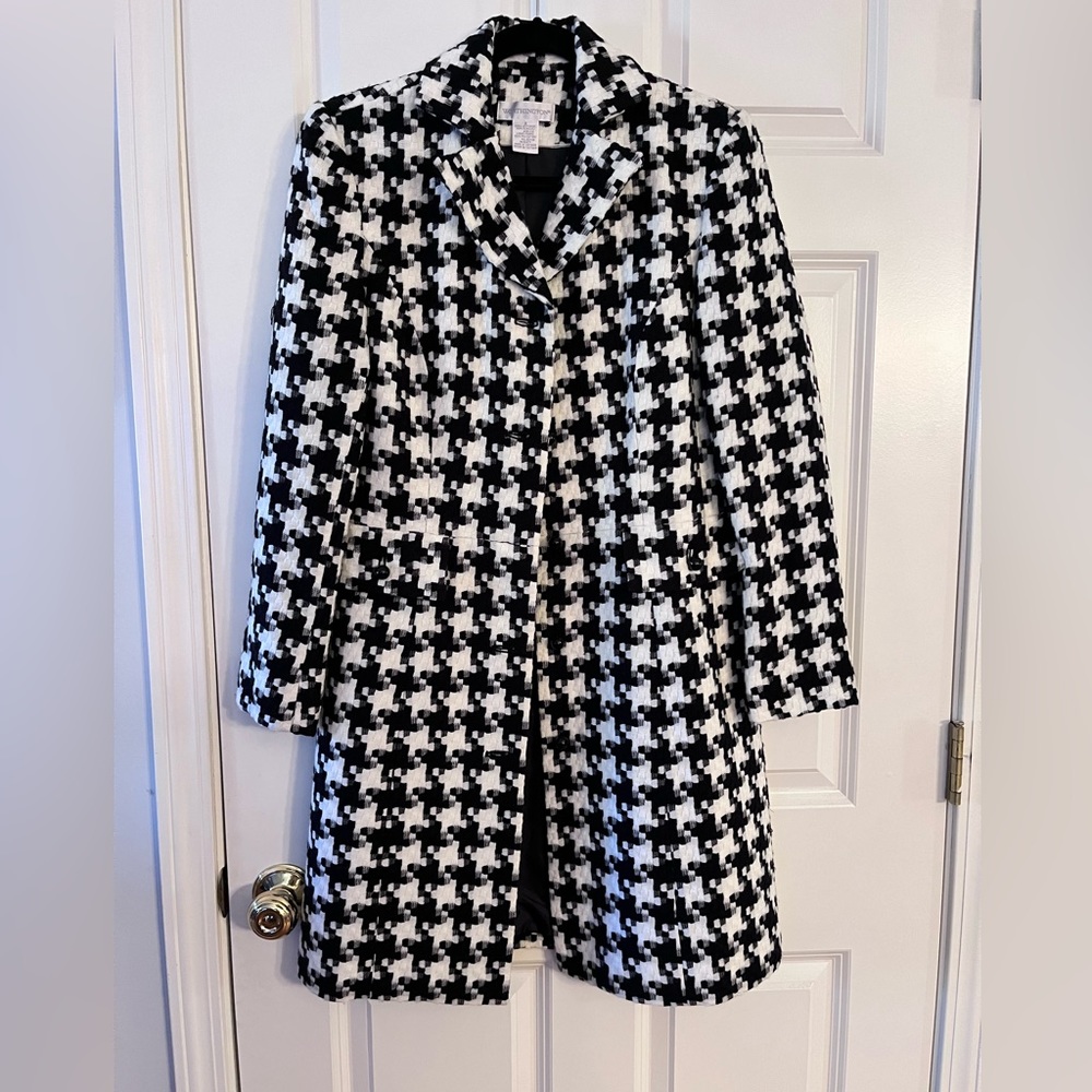 Black white worthington houndstooth lightweight car coat jacket